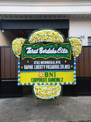 Papan Bunga Duka di Kikim Selatan
