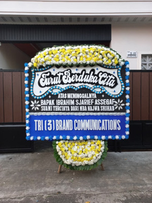 Papan Bunga Duka di Kikim Selatan